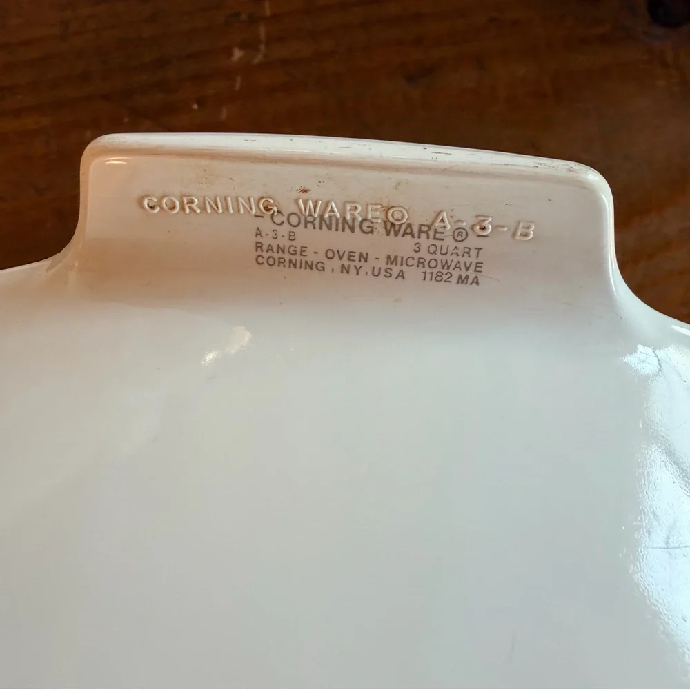 Corningware vintage ceramic